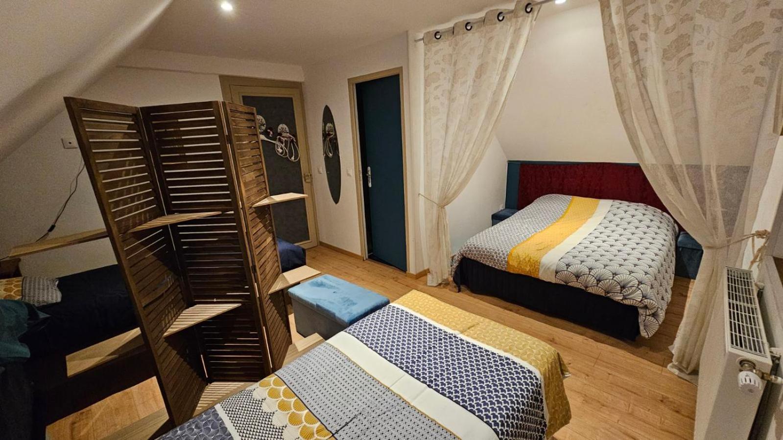 Le Deux Gaulle Appartement Le Mêle-sur-Sarthe Buitenkant foto